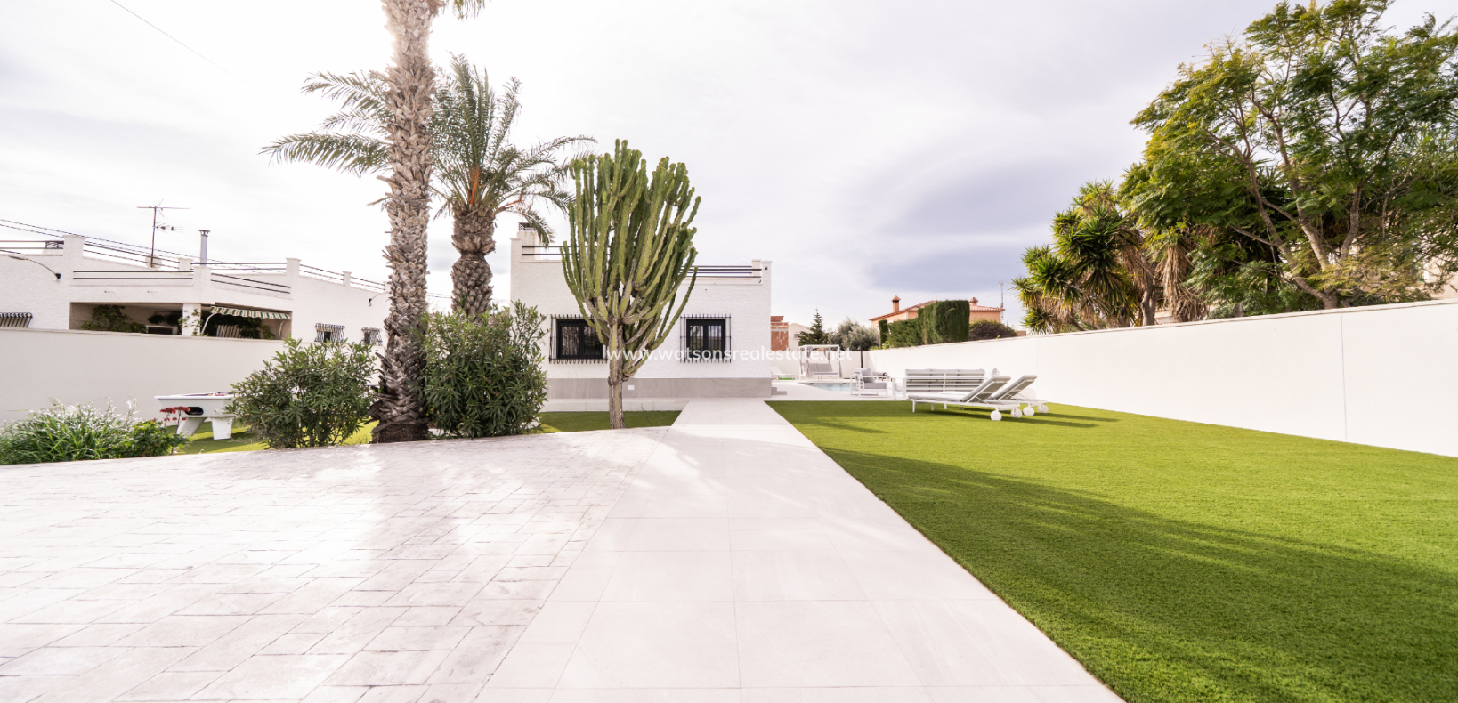 Revente - Vrijstaande Villa - Urb. La Marina