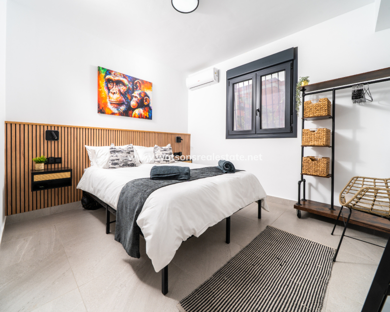 Revente - Vrijstaande Villa - Urb. La Marina