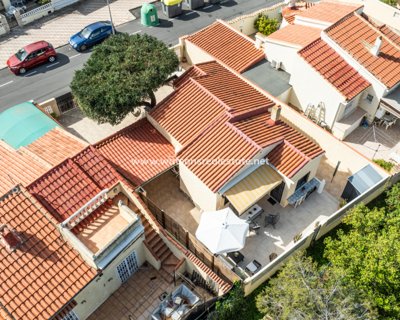 Revente - Vrijstaande Villa - Urb. La Marina