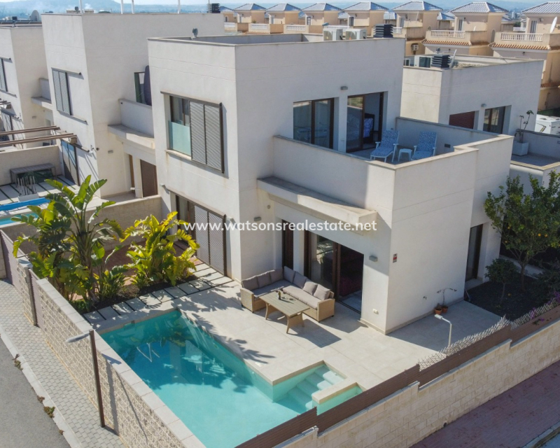 Revente - Vrijstaande Villa - Urb. La Marina