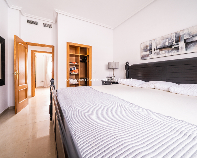 Revente - Vrijstaande Villa - Urb. La Marina