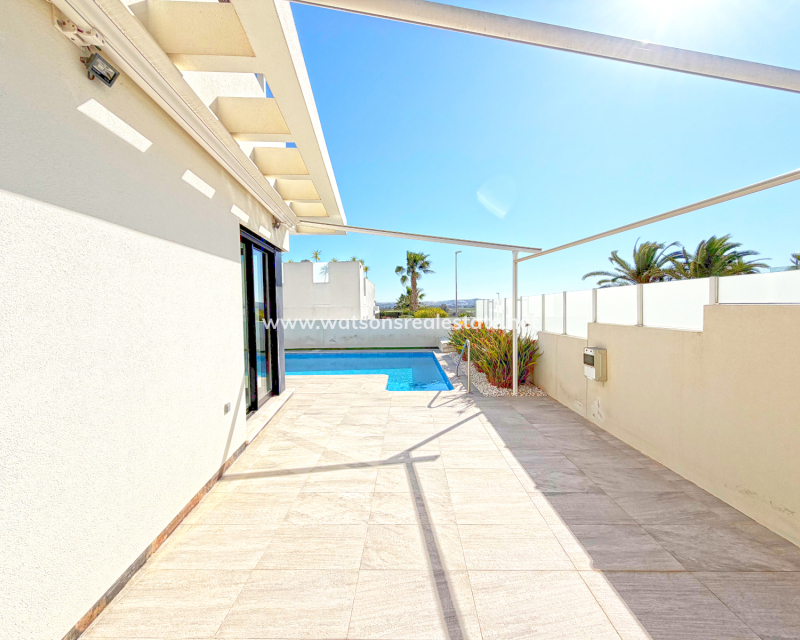 Revente - Vrijstaande Villa - Urb. La Marina