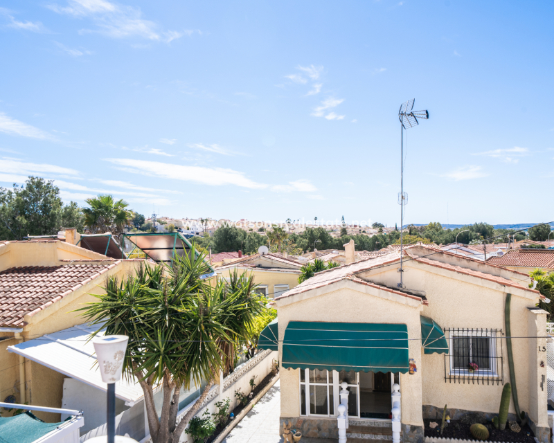 Revente - Vrijstaande Villa - Urb. La Marina