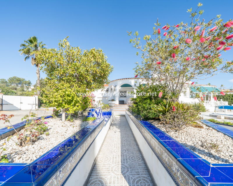 Revente - Vrijstaande Villa - Urb. La Marina