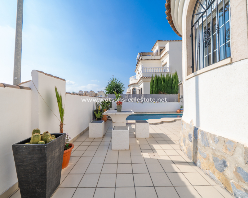 Revente - Vrijstaande Villa - Urb. La Marina