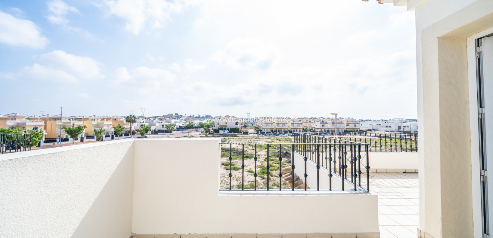 Revente - Vrijstaande Villa - Urb. La Marina