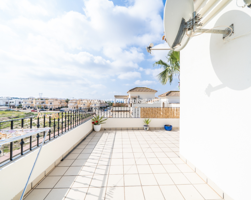 Revente - Vrijstaande Villa - Urb. La Marina