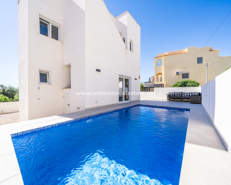 Revente - Vrijstaande Villa - Urb. La Marina