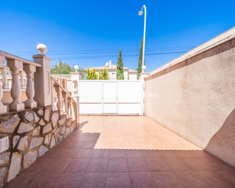 Revente - Vrijstaande Villa - Urb. La Marina