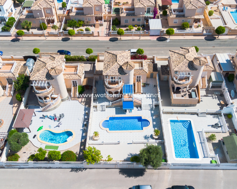 Revente - Vrijstaande Villa - Urb. La Marina