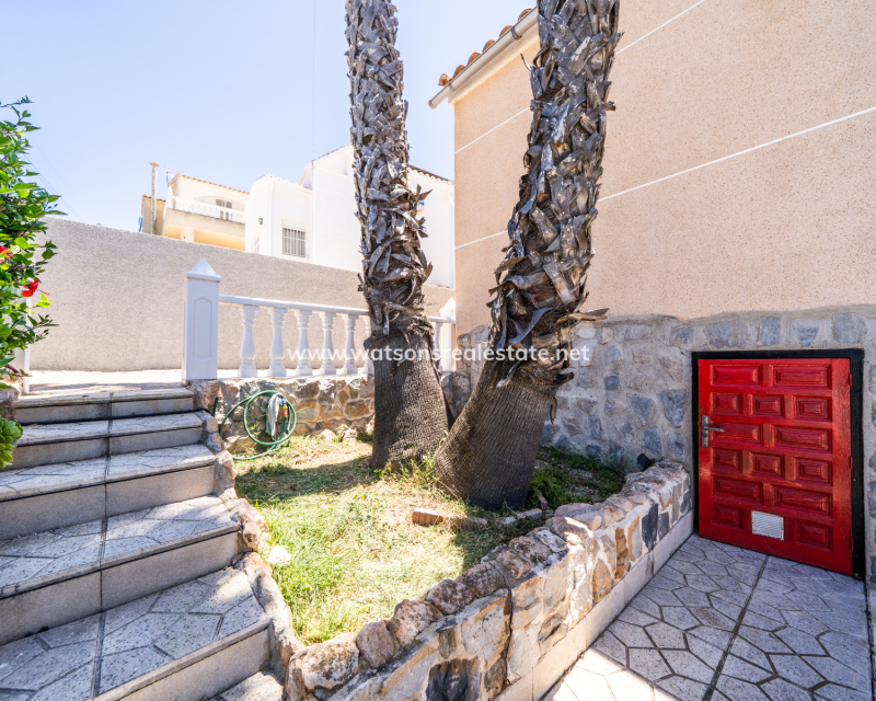 Revente - Vrijstaande Villa - Urb. La Marina