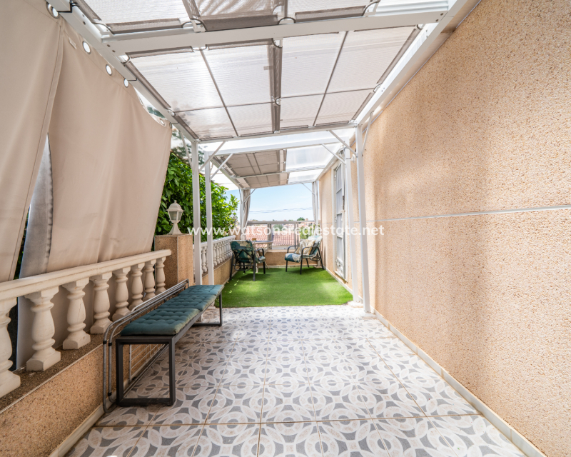 Revente - Vrijstaande Villa - Urb. La Marina