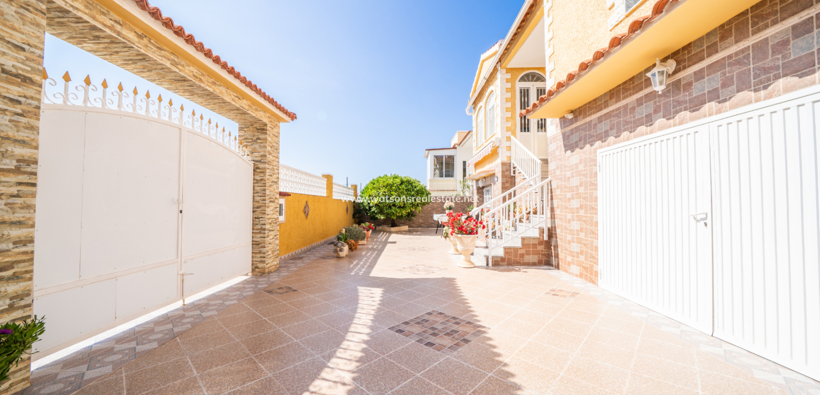 Revente - Vrijstaande Villa - Urb. La Marina