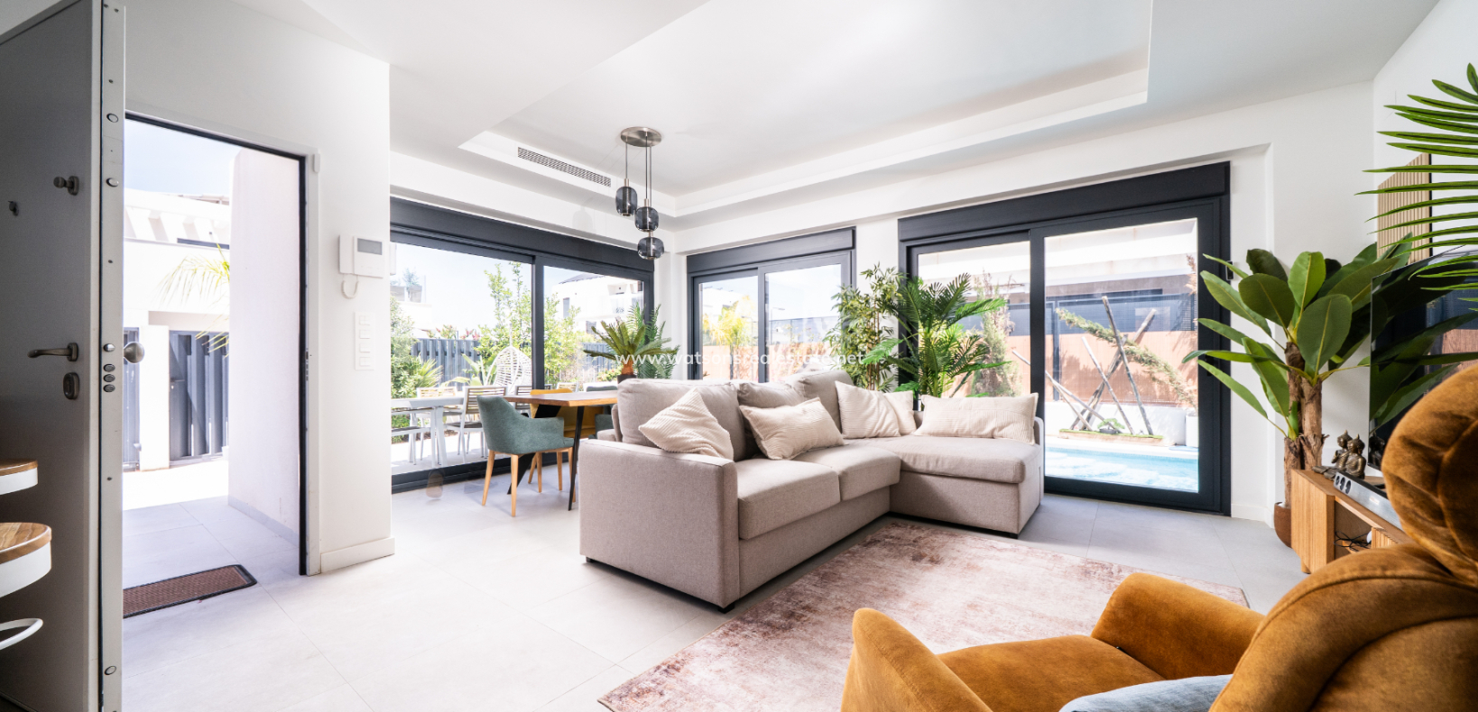 Revente - Vrijstaande Villa - Urb. La Marina