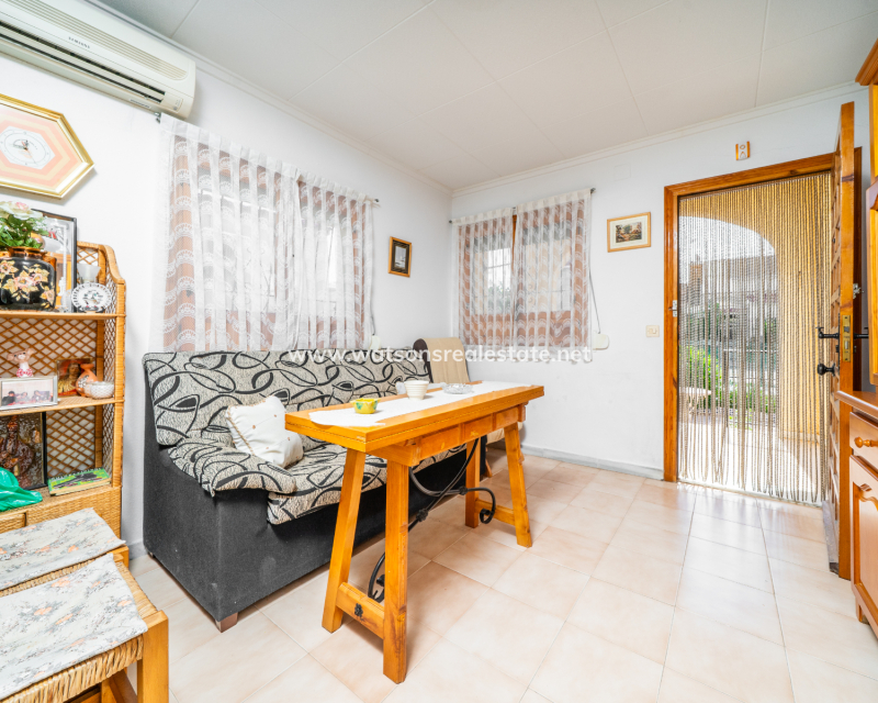 Revente - Vrijstaande Villa - Urb. La Marina