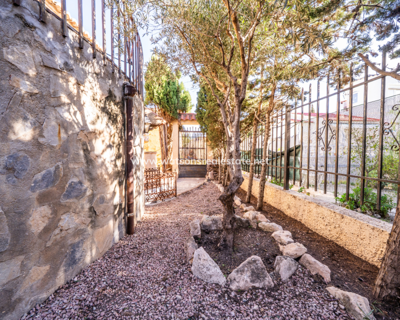 Revente - Vrijstaande Villa - Urb. La Marina