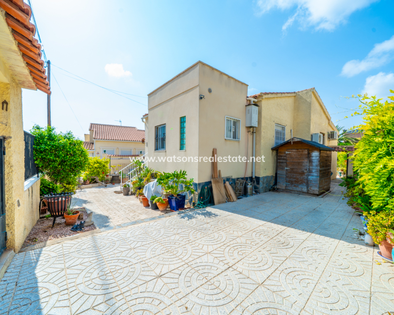 Revente - Vrijstaande Villa - Urb. La Marina
