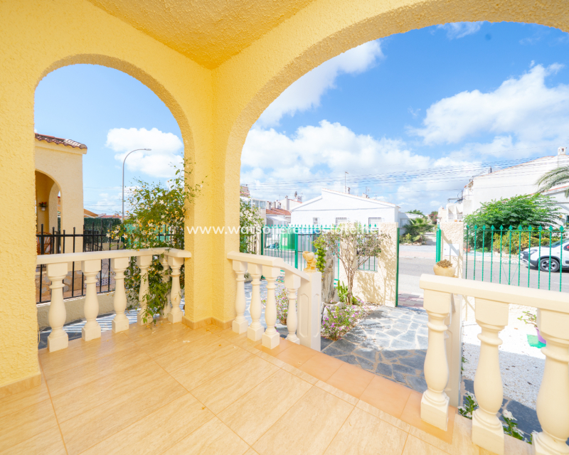 Revente - Vrijstaande Villa - Urb. La Marina