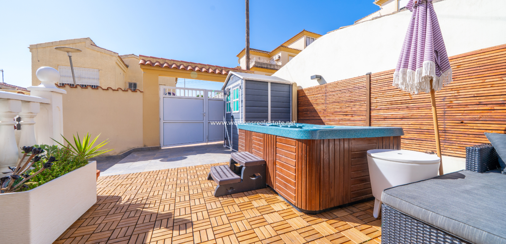 Revente - Vrijstaande Villa - Urb. La Marina