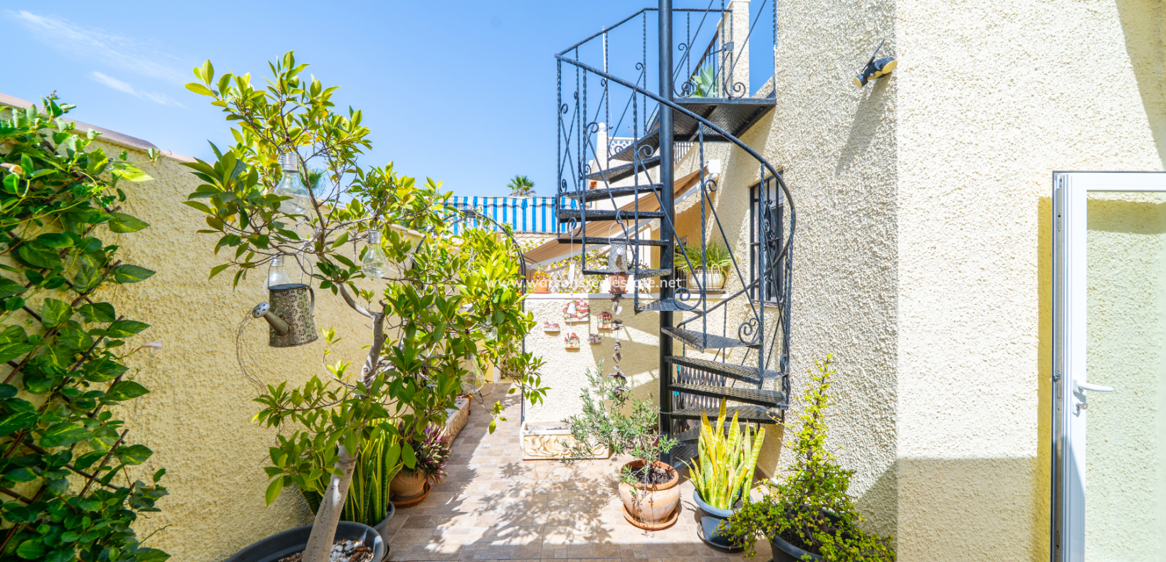 Revente - Vrijstaande Villa - Urb. La Marina