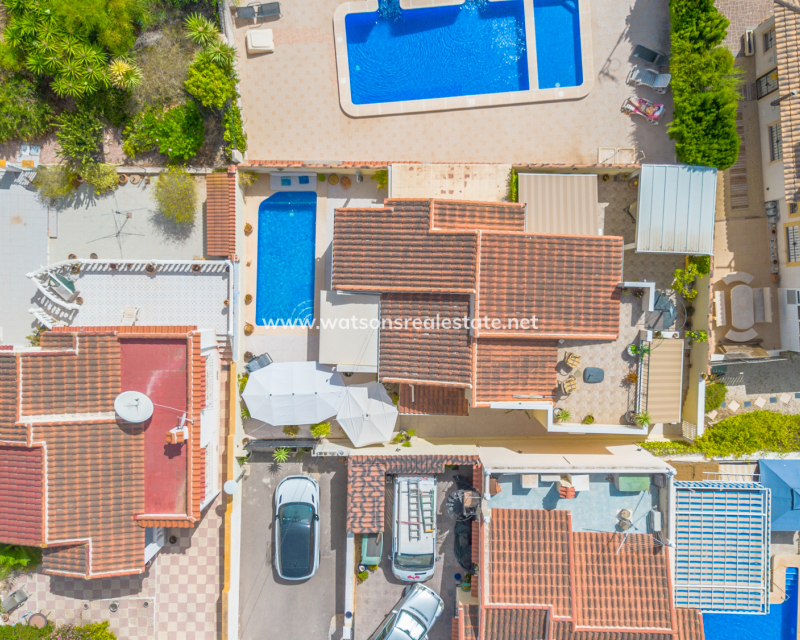 Revente - Vrijstaande Villa - Urb. La Marina