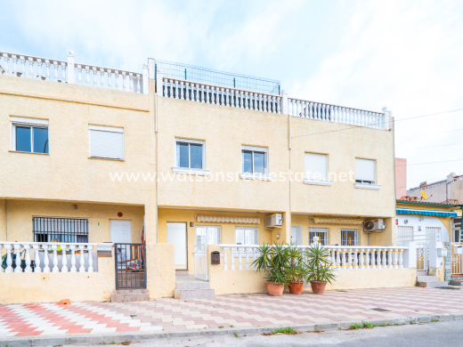 Rijhuis · Revente · Urb. La Marina · Urb. La Marina