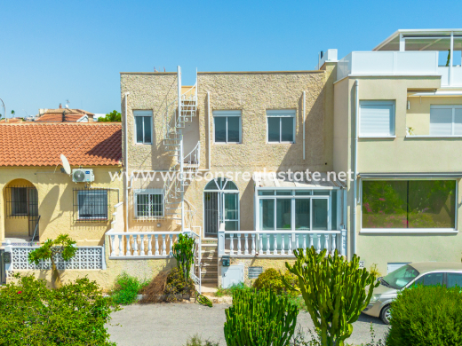 Rijhuis · Revente · Urb. La Marina · Urb. La Marina