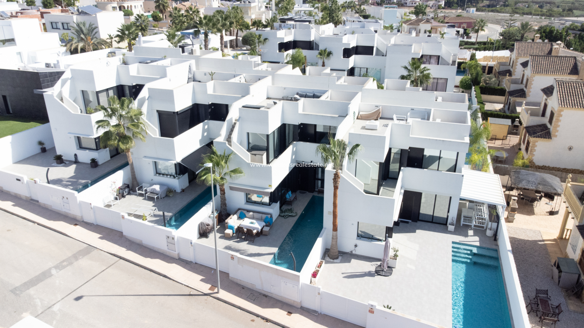 Semi Adosado - Venta - Urb. La Marina - 5515