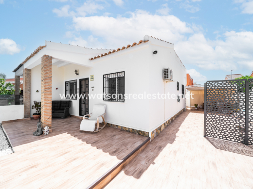 Semi-Detached · Resale · Daya Nueva · Daya Nueva