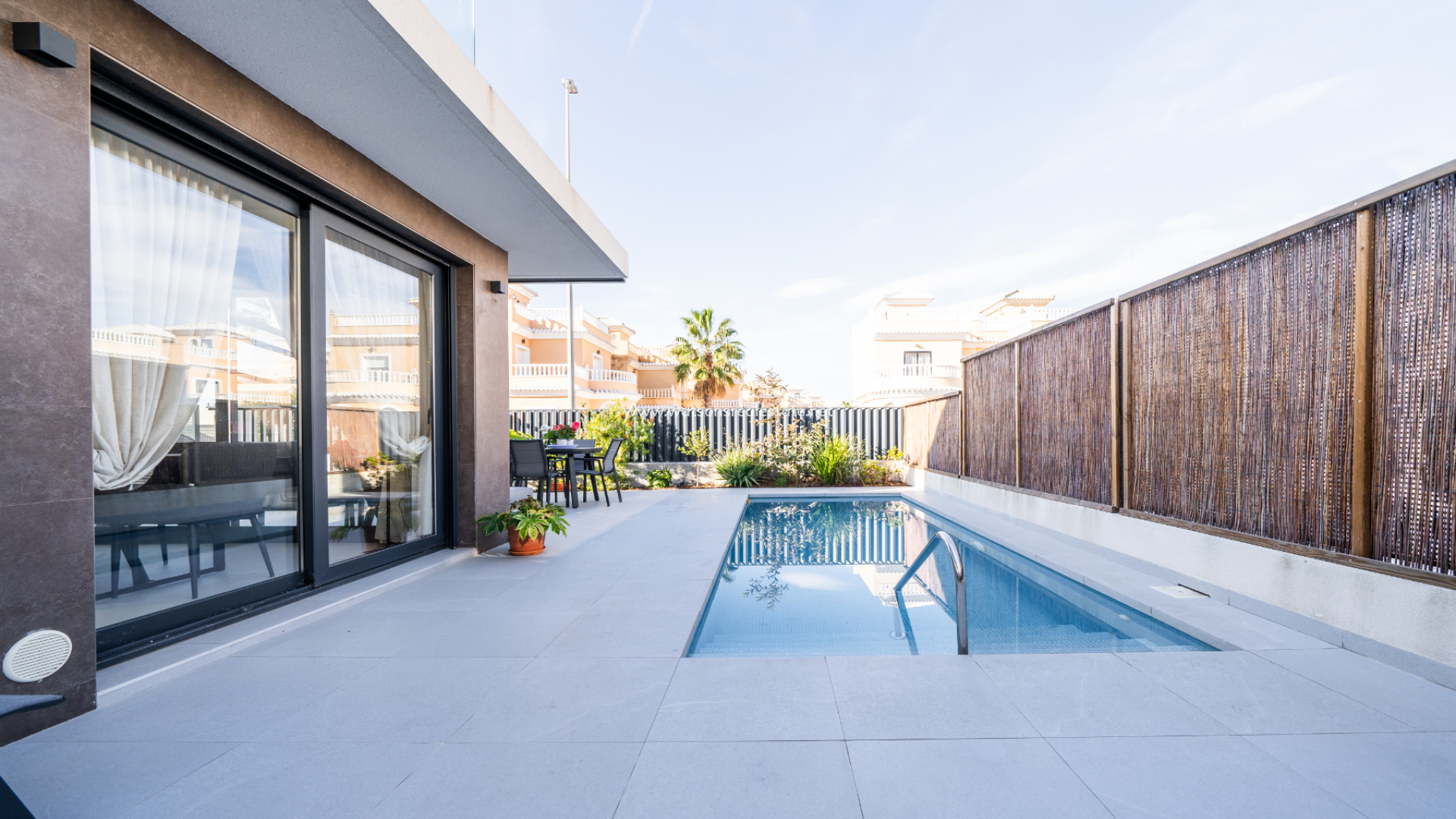 Semi-Detached - Resale - Urb. El Oasis - La Marina - 5837