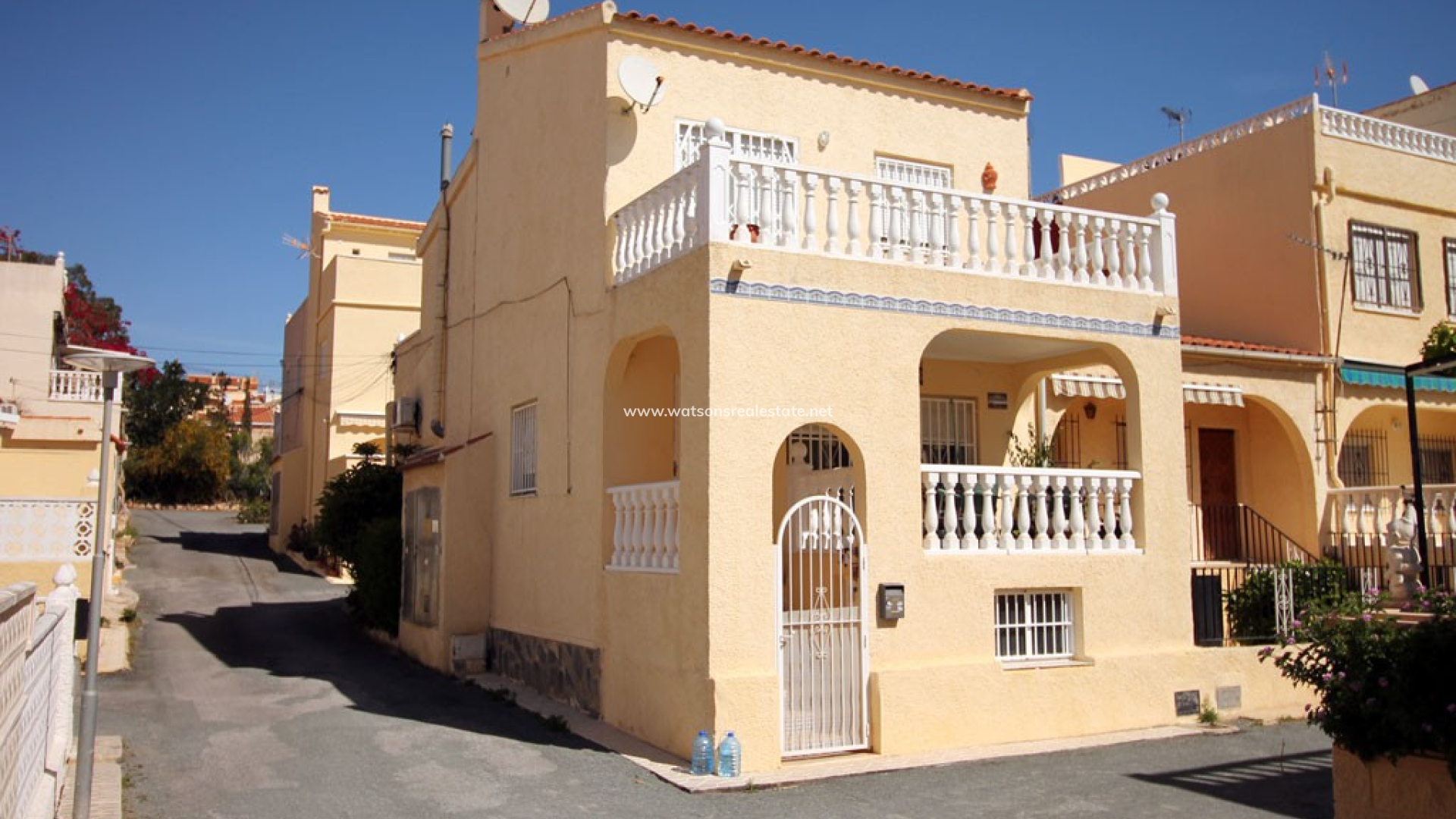 Terraced - Resale - Urb. La Marina - 4704
