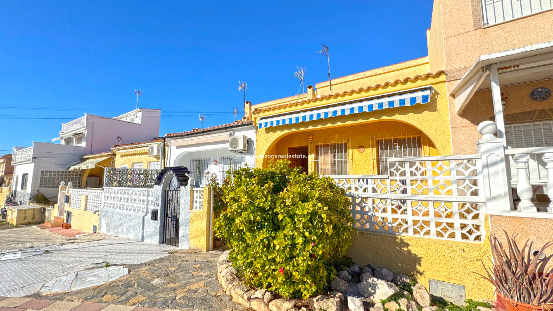 Terraced - Resale - Urb. La Marina - 6092