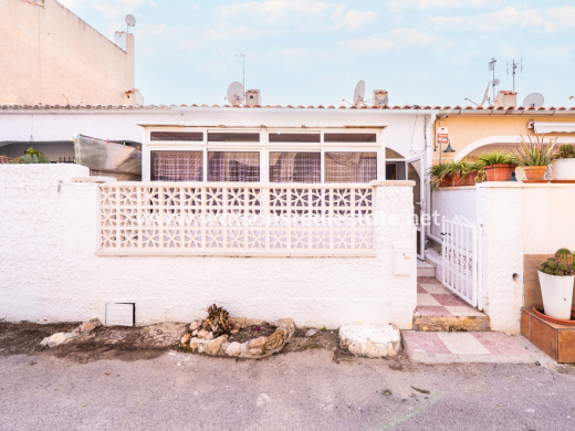 Terraced - Resale - Urb. La Marina - Urb. La Marina