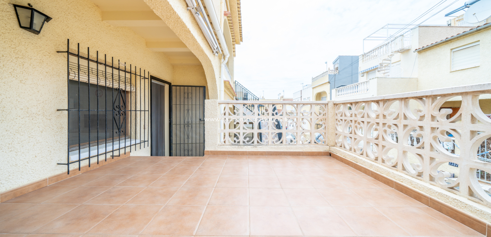 Venta - Adosado - Urb. La Marina