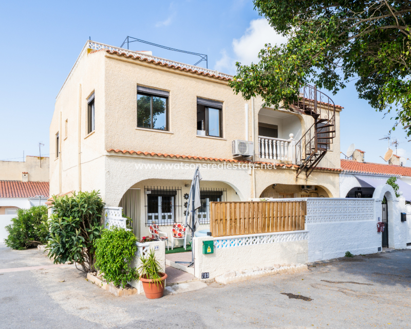 Venta - Adosado - Urb. La Marina