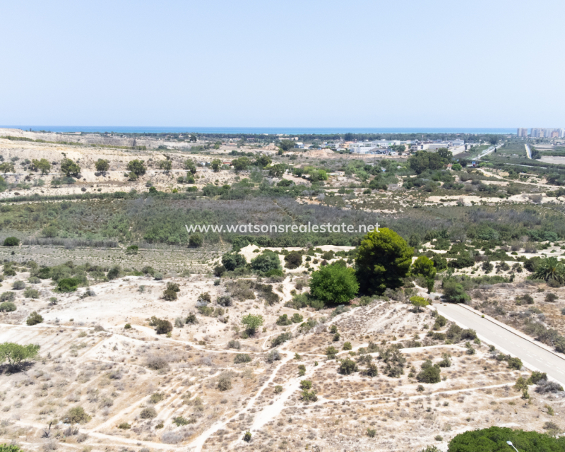 Venta - Adosado - Urb. La Marina