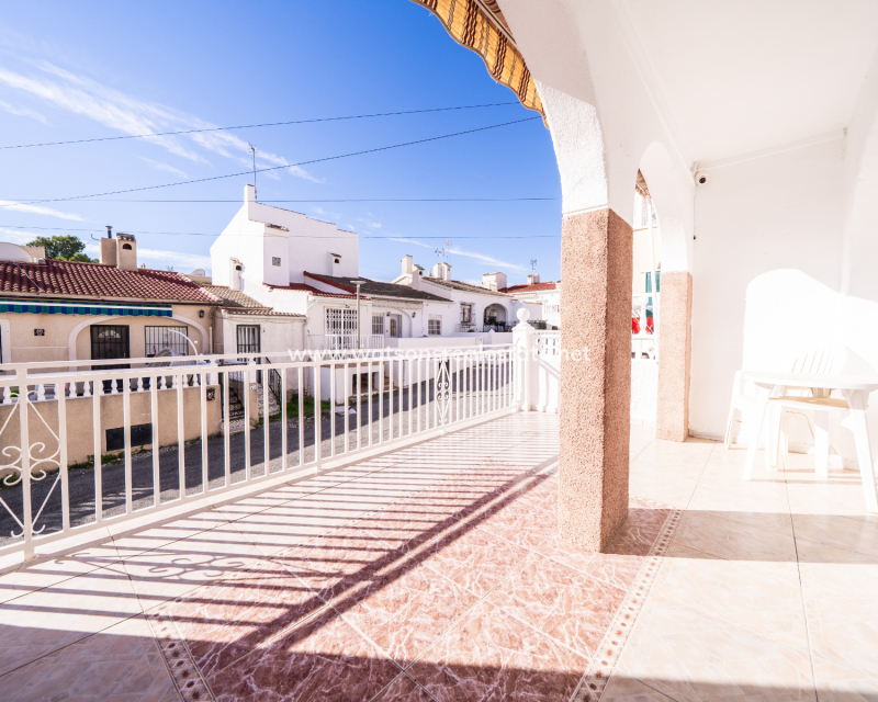 Venta - Adosado - Urb. La Marina