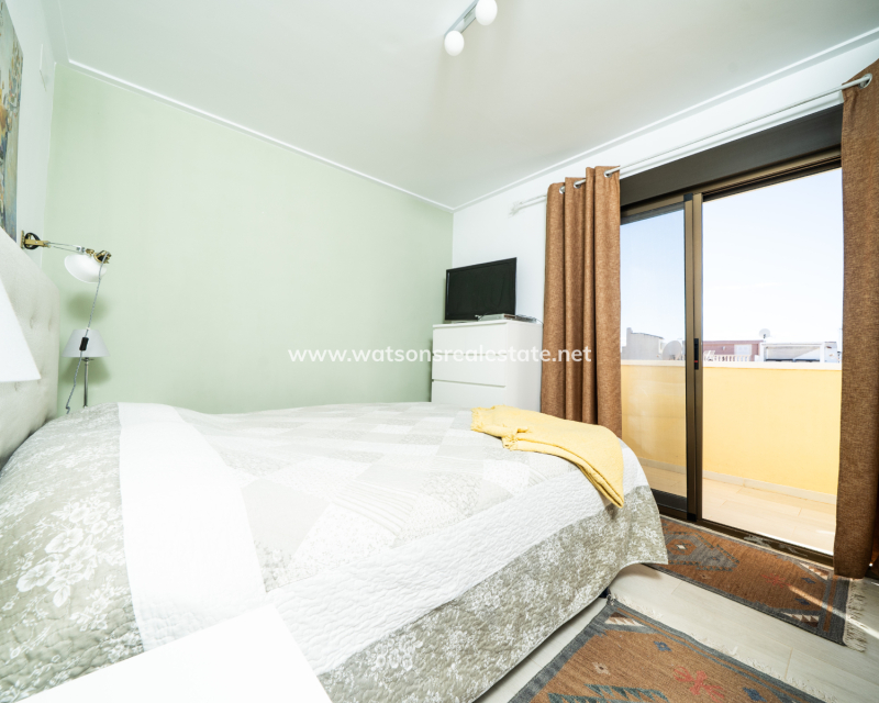 Venta - Adosado - Urb. La Marina