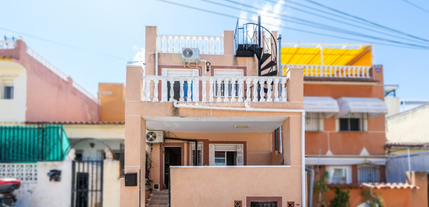 Venta - Adosado - Urb. La Marina