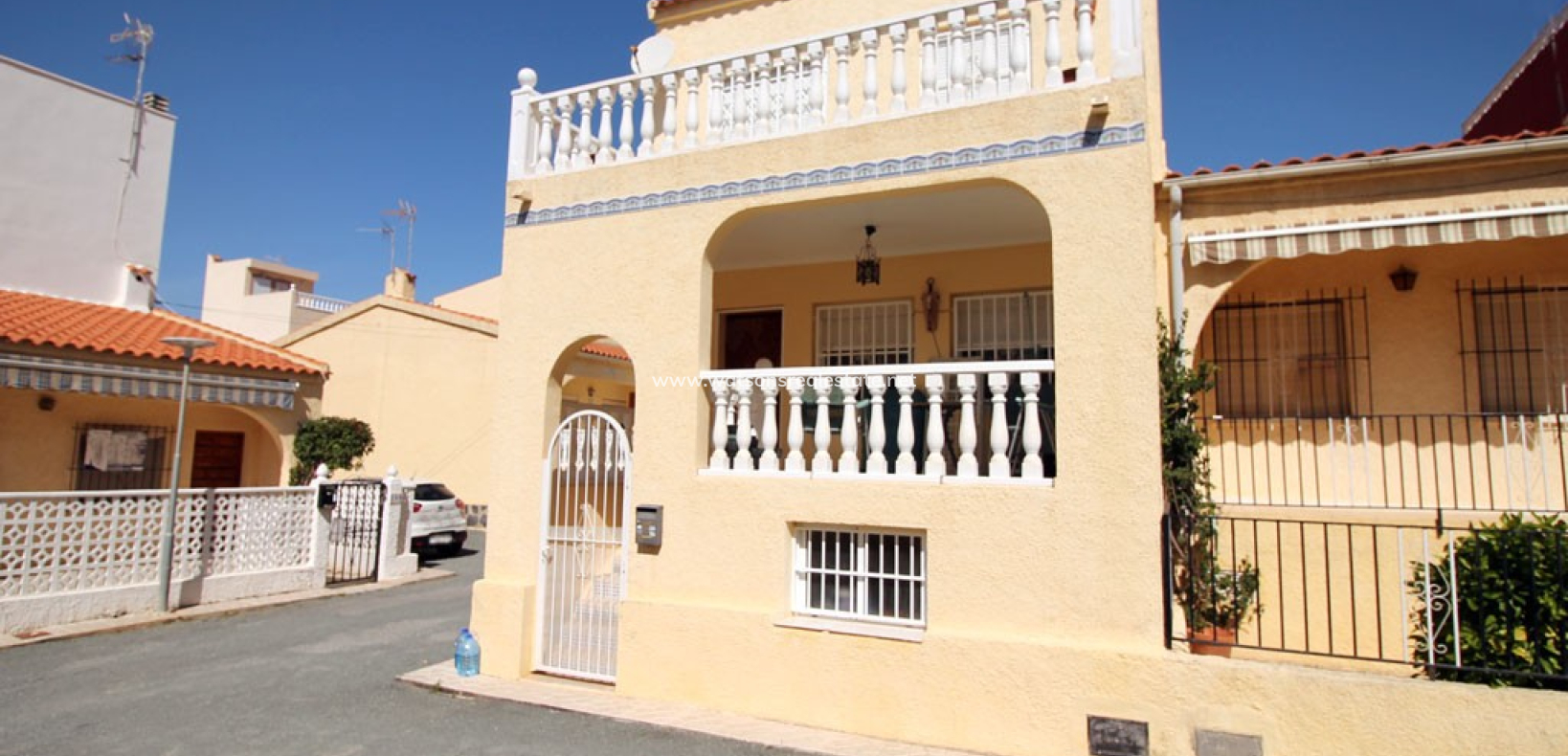 Venta - Adosado - Urb. La Marina