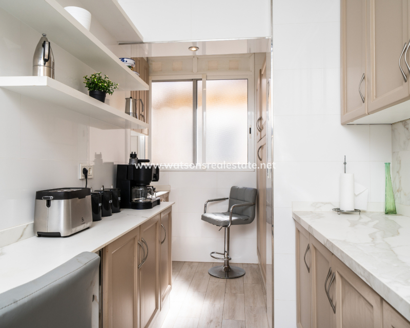 Venta - Apartmento - El Pinet Beach