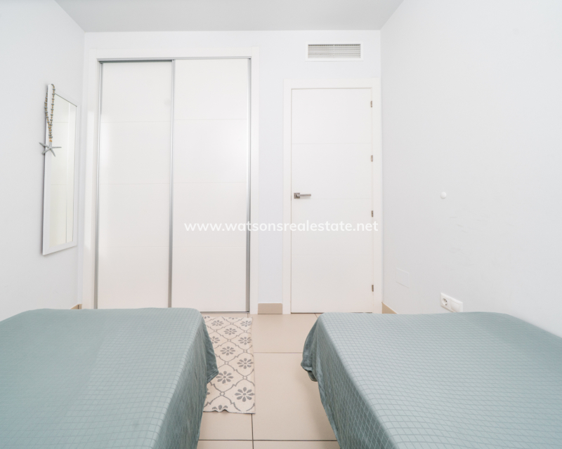 Venta - Apartmento - El Pinet Beach