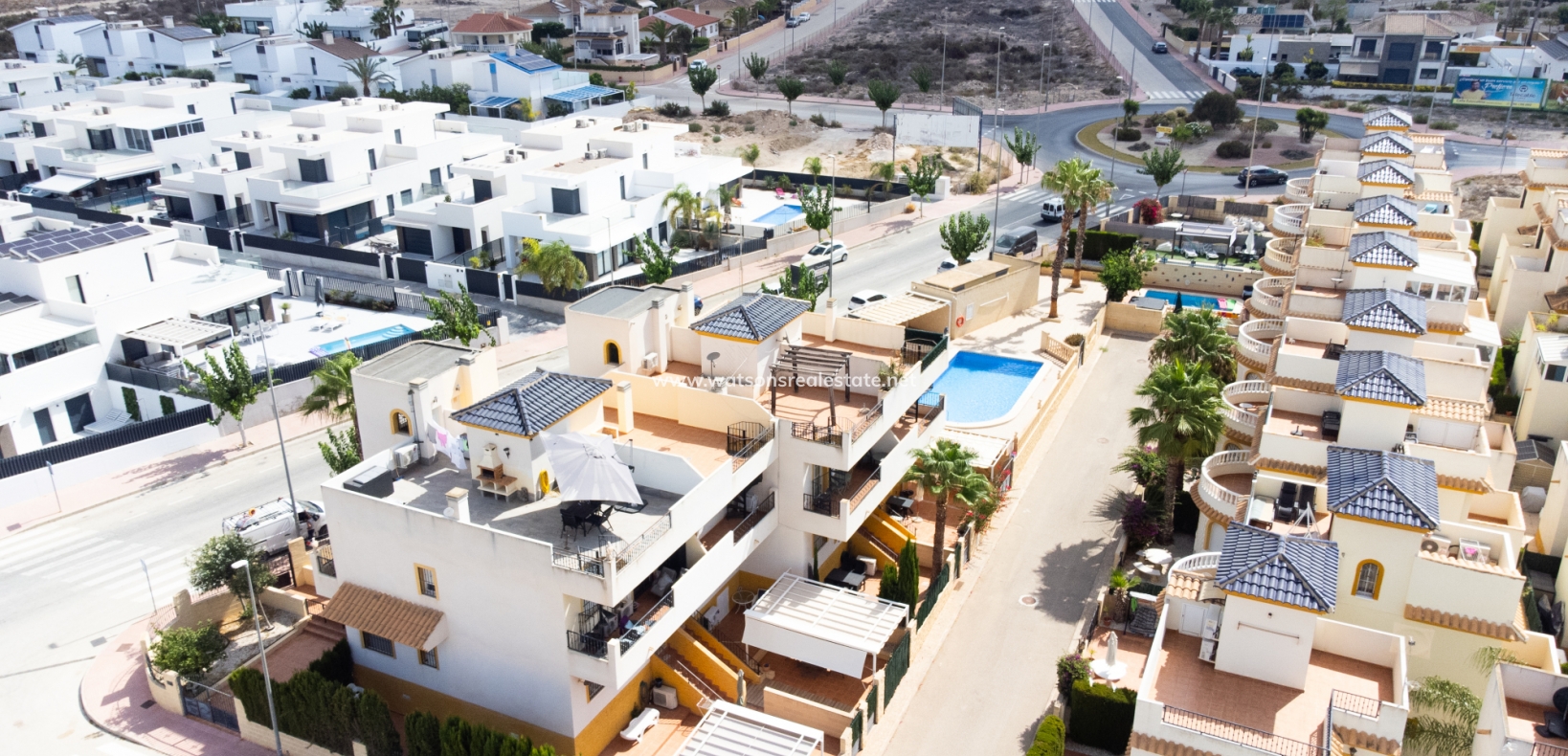 Venta - Apartmento - Urb. El Oasis - La Marina