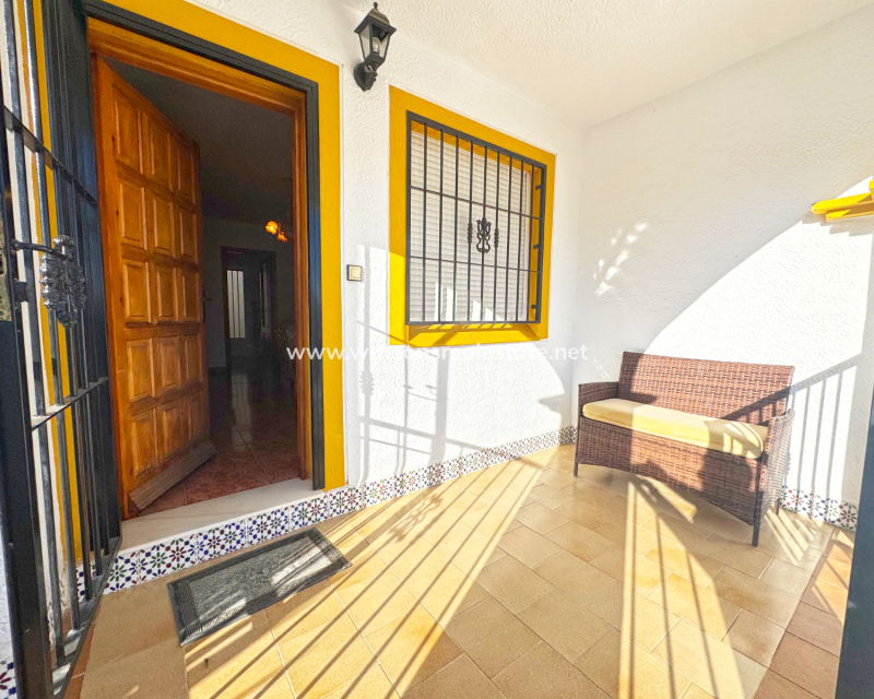 Venta - Apartmento - Urb. La Marina