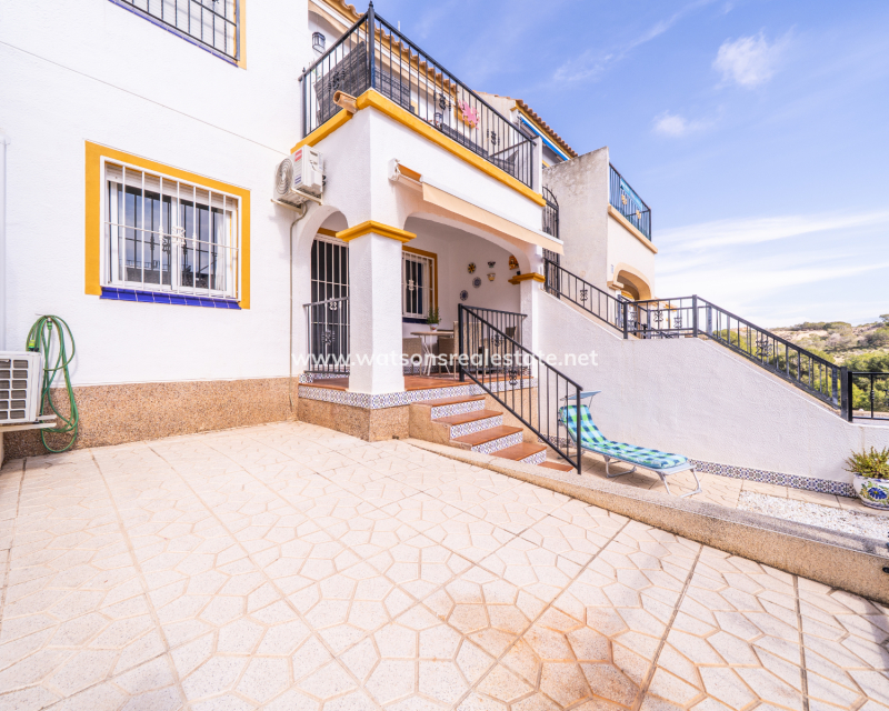 Venta - Apartmento - Urb. La Marina