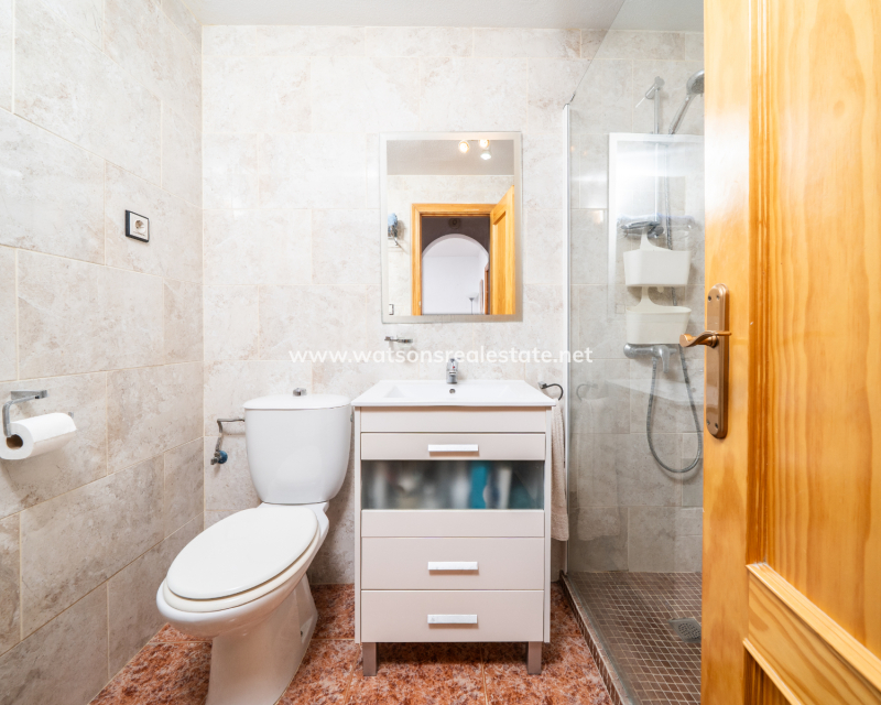 Venta - Apartmento - Urb. La Marina