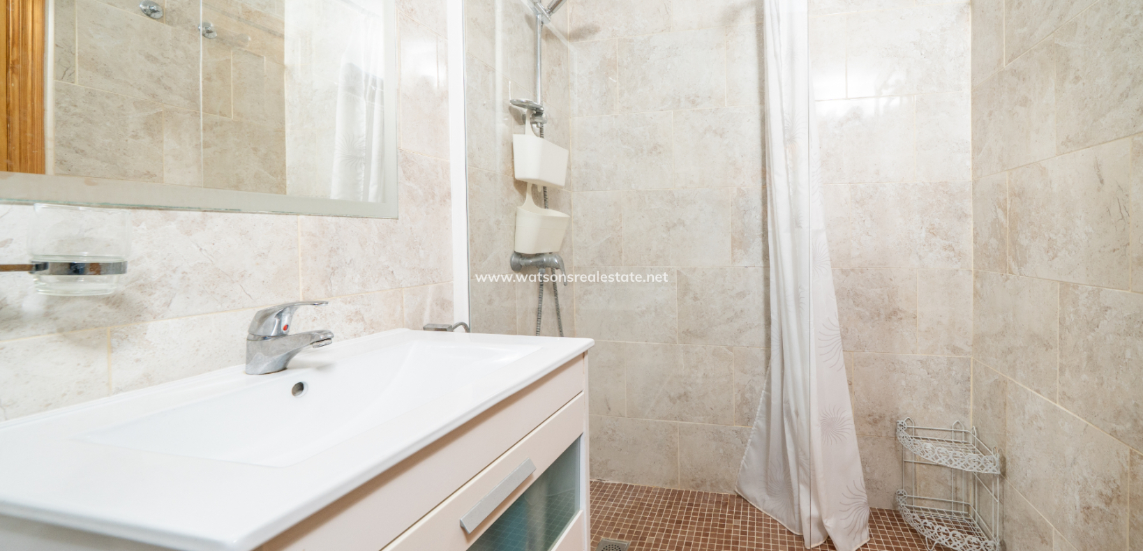 Venta - Apartmento - Urb. La Marina