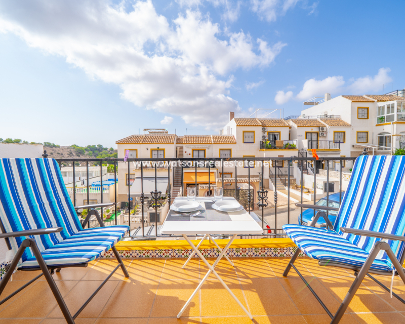 Venta - Apartmento - Urb. La Marina