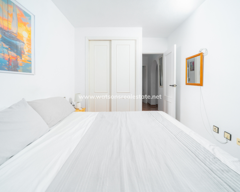 Venta - Apartmento - Urb. La Marina