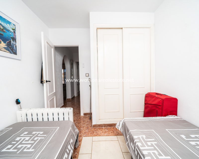 Venta - Apartmento - Urb. La Marina